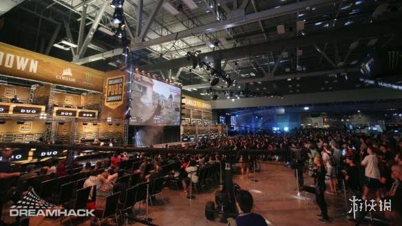 自己对外政 自己对外政