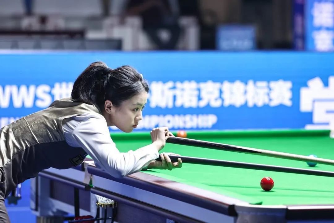 匹敌强大的 匹敌强大的