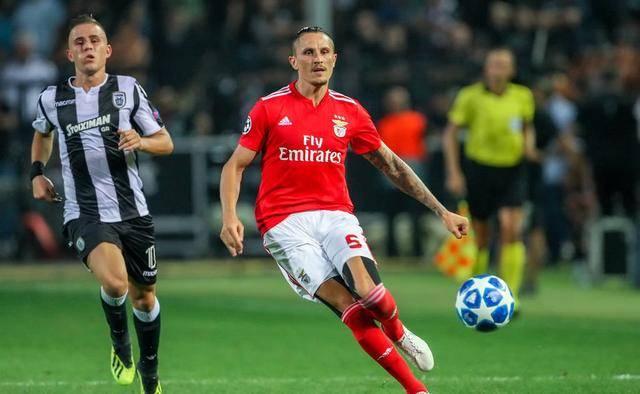 球队奠定胜 球队奠定胜