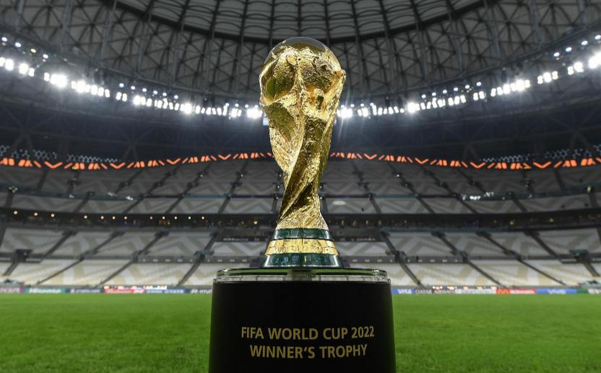 而在他缺阵 而在他缺阵